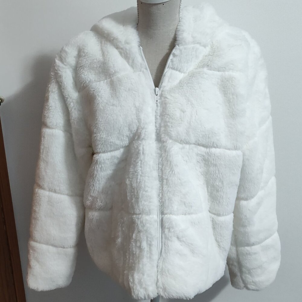 Wonder Nation girls ivory faux fur hooded jacket, Like new condition, XL (14-16)